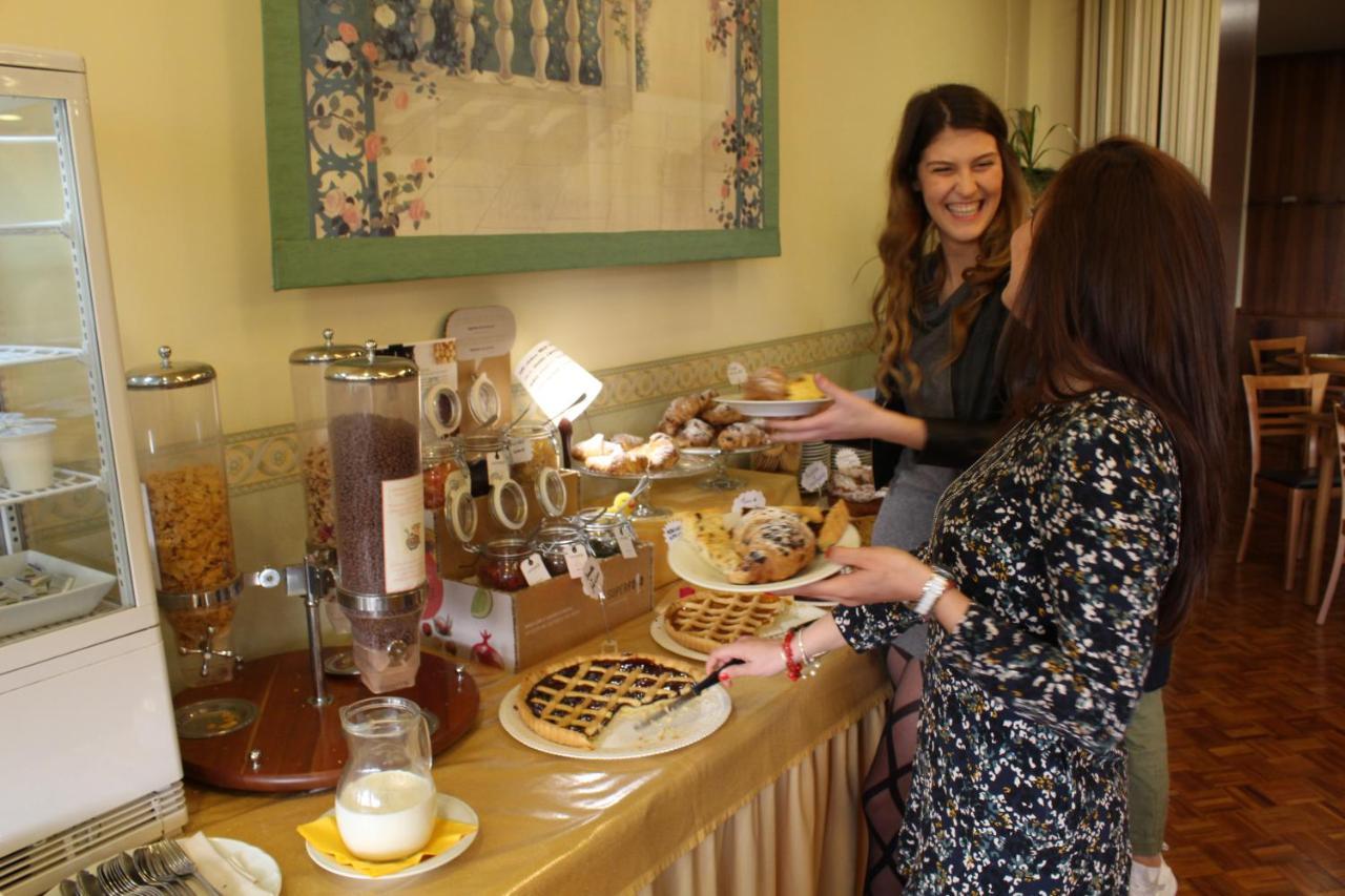 Hotel Vega Perugia Dış mekan fotoğraf