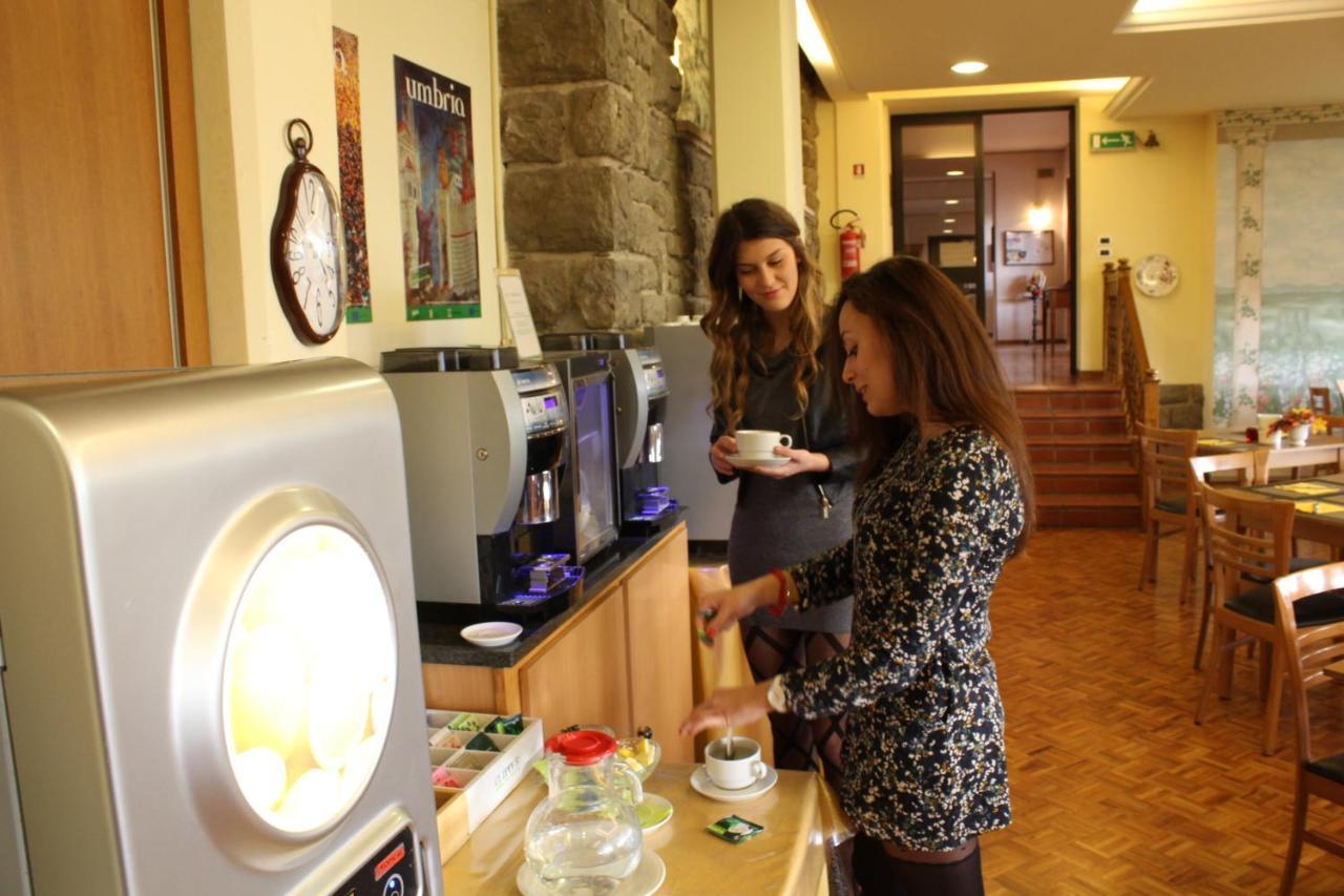 Hotel Vega Perugia Dış mekan fotoğraf