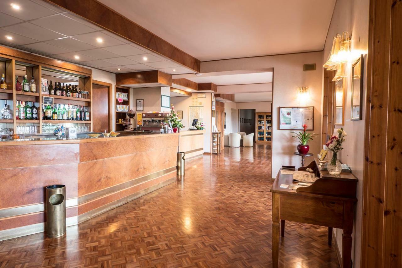 Hotel Vega Perugia Dış mekan fotoğraf